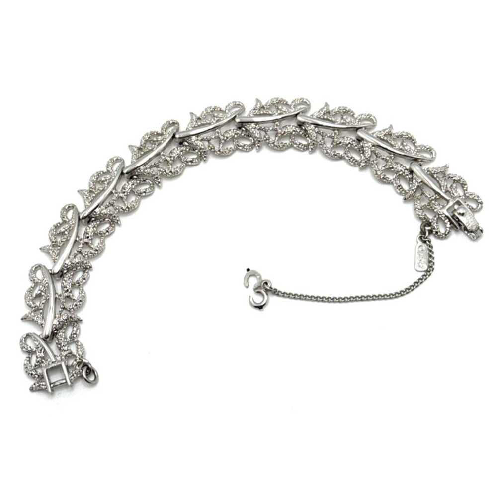 Vintage Monet LACERY 7466 Bracelet Silver Tone Link 7.5 Ornate Textured Filigree